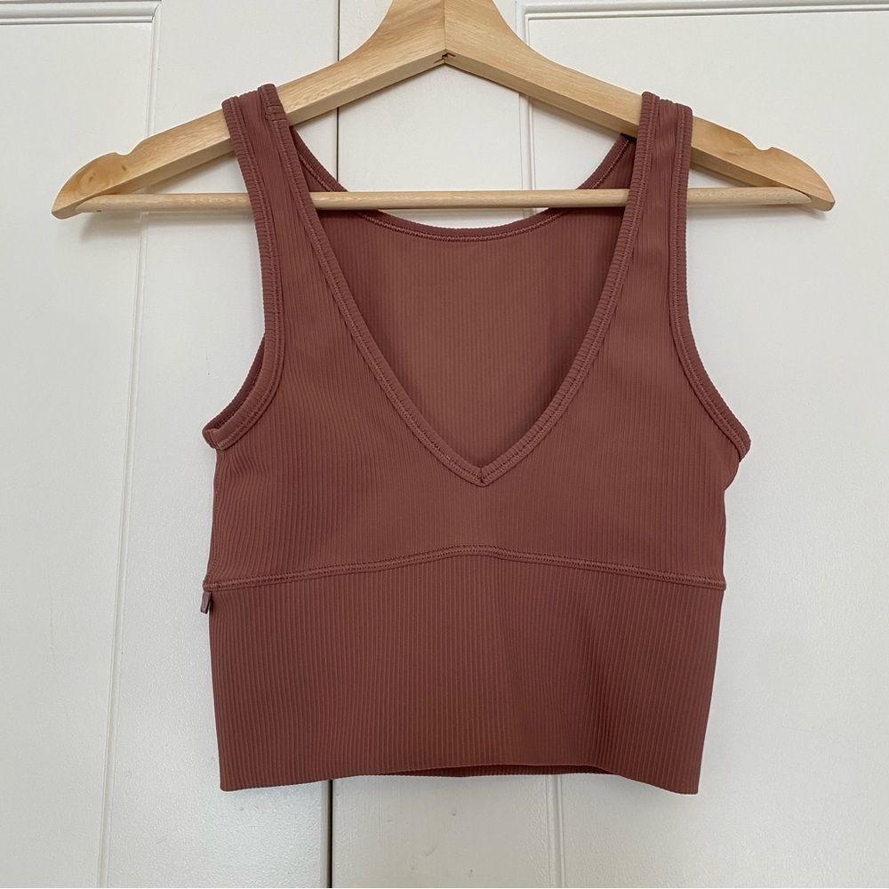 Lululemon‎ Power Pivot Tank *Rib - Picture 4 of 6